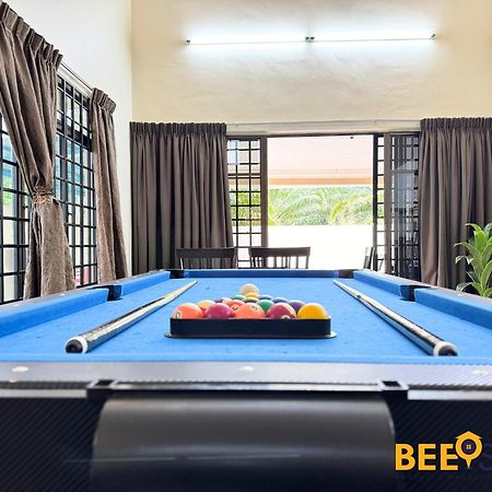 Melaka Afamosa Villa With Private Pool For 10 Pax Alor Gajah Buitenkant foto